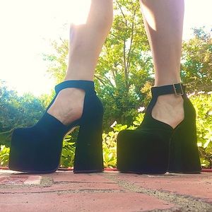UNIF DAME PLATFORM SHOES